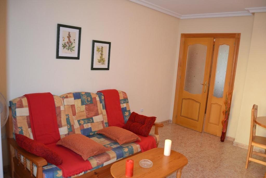 Apartamentos Turisticos Puerto Tomas Maestre La Manga del Mar Menor Pokoj fotografie