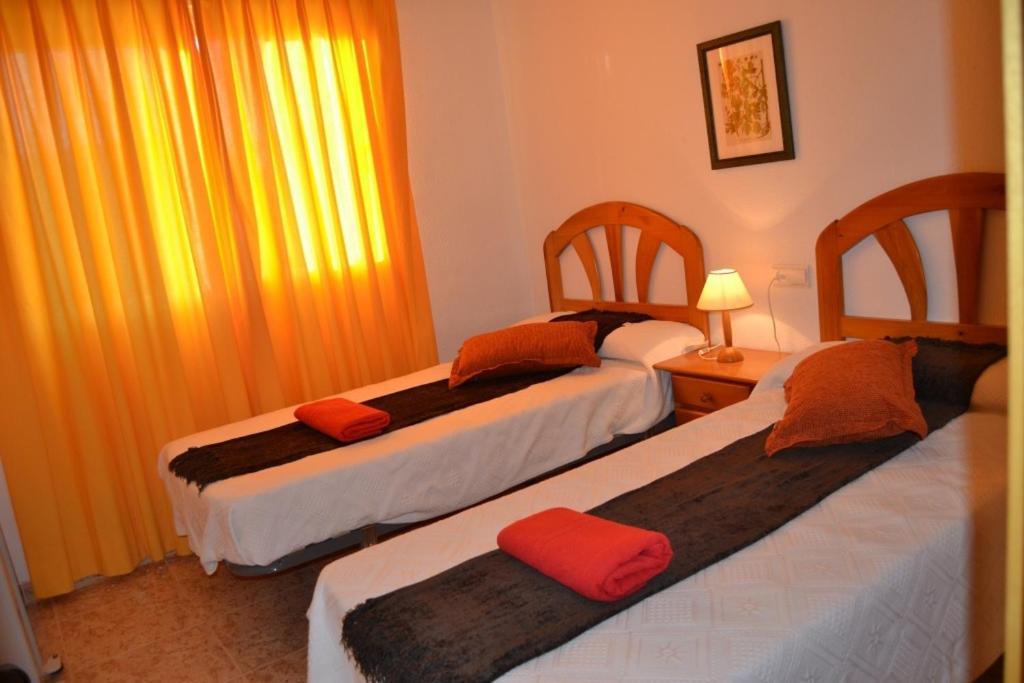 Apartamentos Turisticos Puerto Tomas Maestre La Manga del Mar Menor Pokoj fotografie