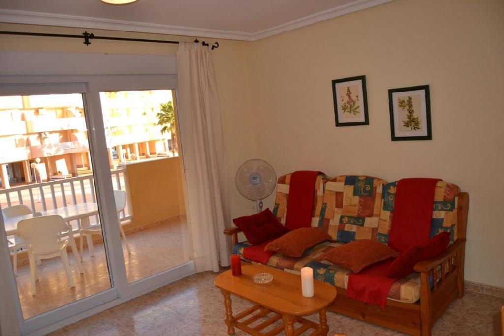 Apartamentos Turisticos Puerto Tomas Maestre La Manga del Mar Menor Pokoj fotografie
