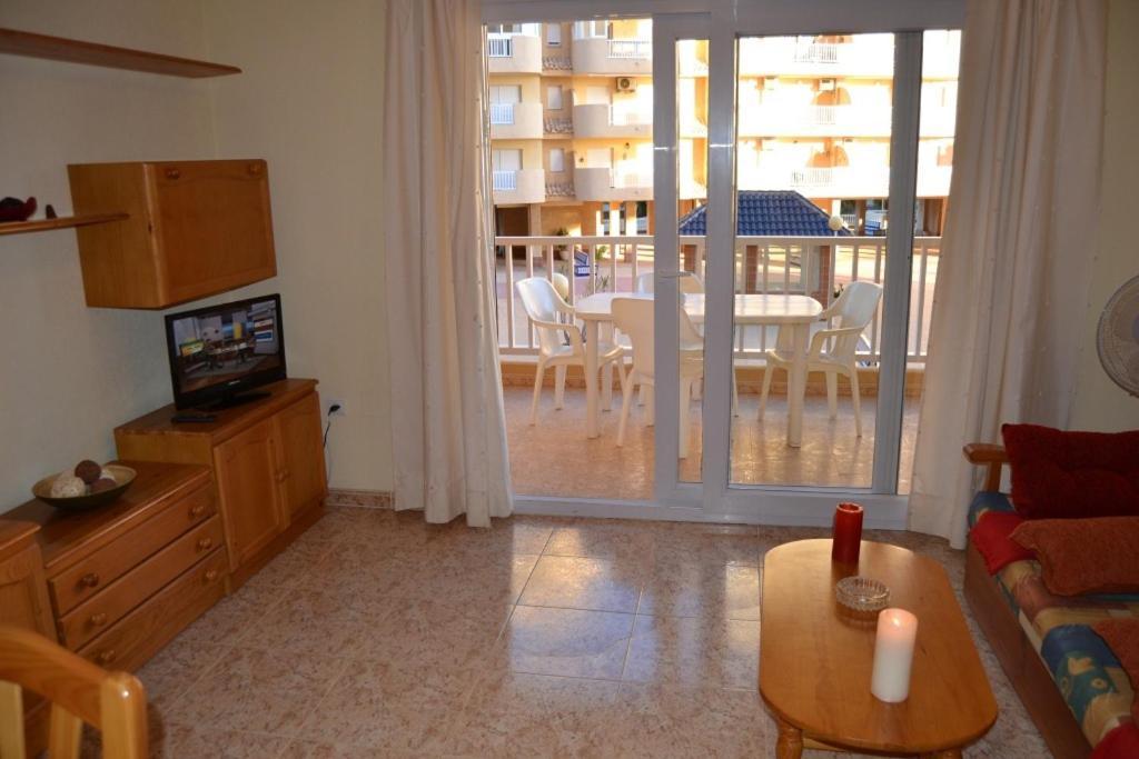 Apartamentos Turisticos Puerto Tomas Maestre La Manga del Mar Menor Pokoj fotografie